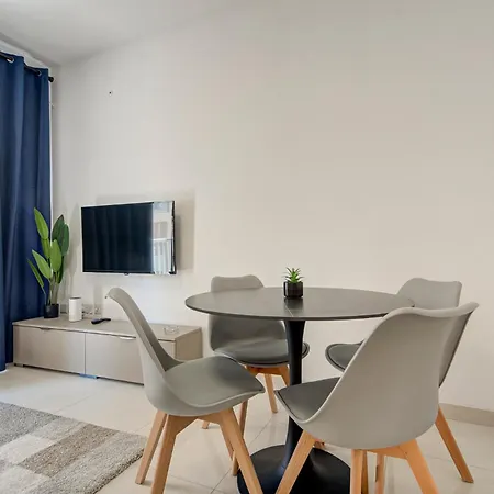 Beautiful, With Wifi & Ac By 360 Estates Apartmán Gzira
