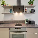 Beautiful, With Wifi & Ac By 360 Estates Apartamento