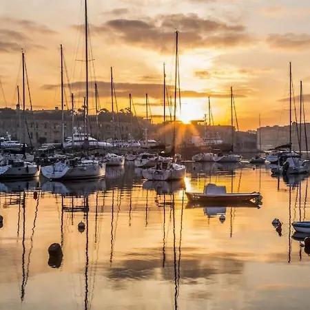 Beautiful, With Wifi & Ac By 360 Estates