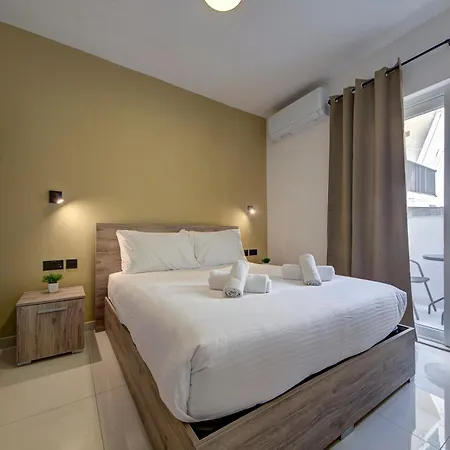 Beautiful, With Wifi & Ac By 360 Estates Apartment